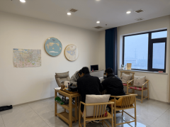 客户可通过手机查看施工进度、现场图像取质